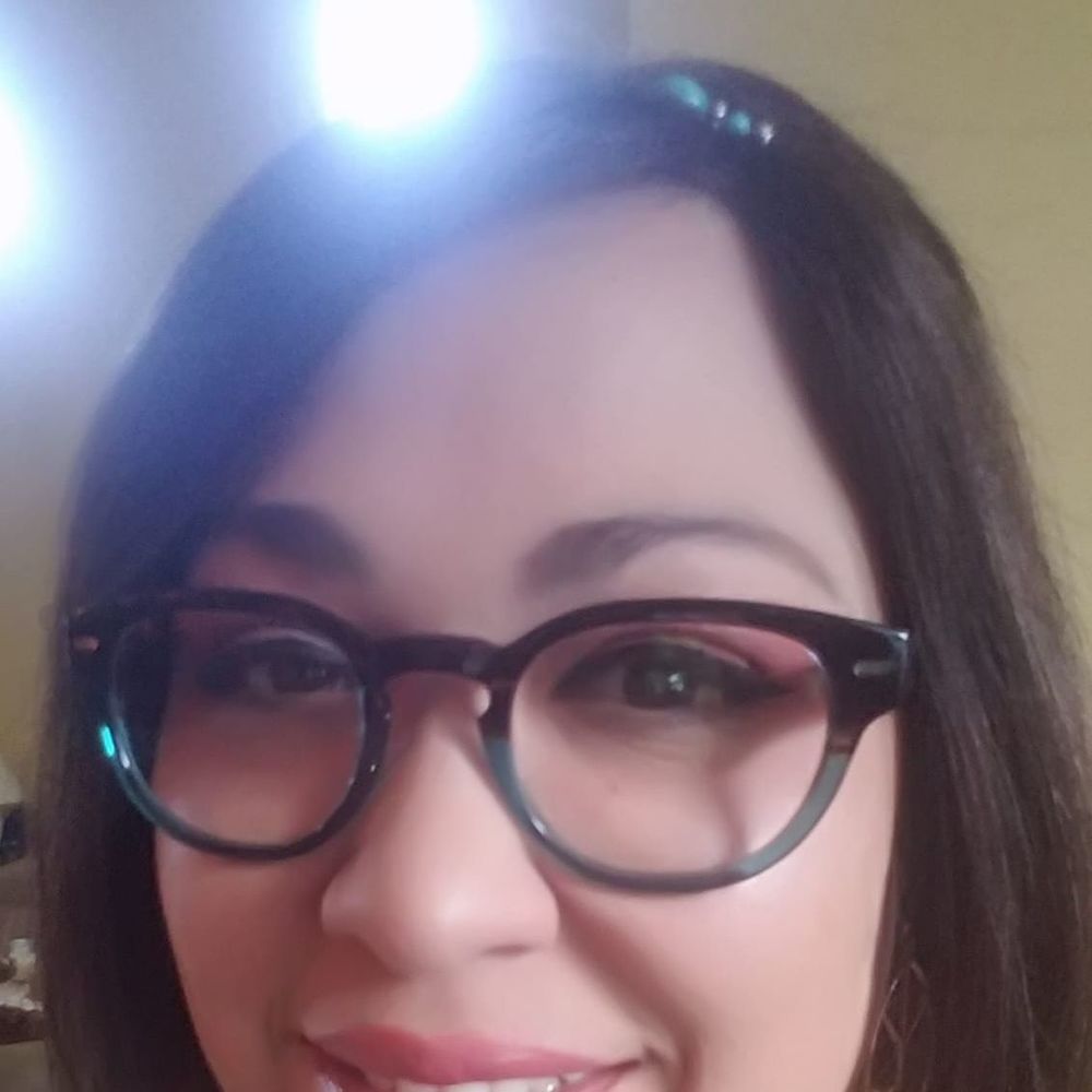 Meet your Posher, Jeniffer